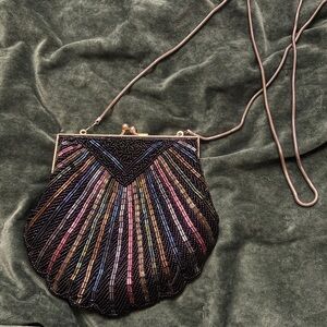 Vintage Carla Marchi shell beaded bag